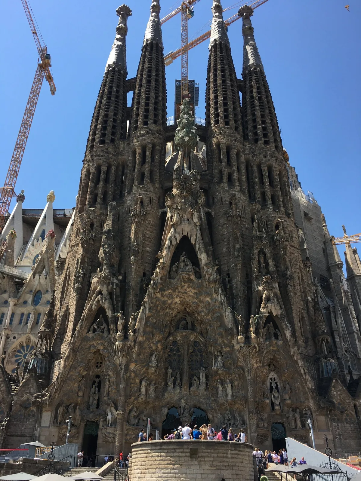 Sagrada Familia 7 yrs ago - 20.JPG